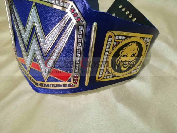 WWE  Universal Championship Wrestling Replica Title Belt  100 % Geniune 