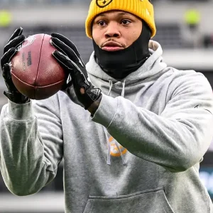 Pittsburgh Steelers A Change Maker Hoodie (1)